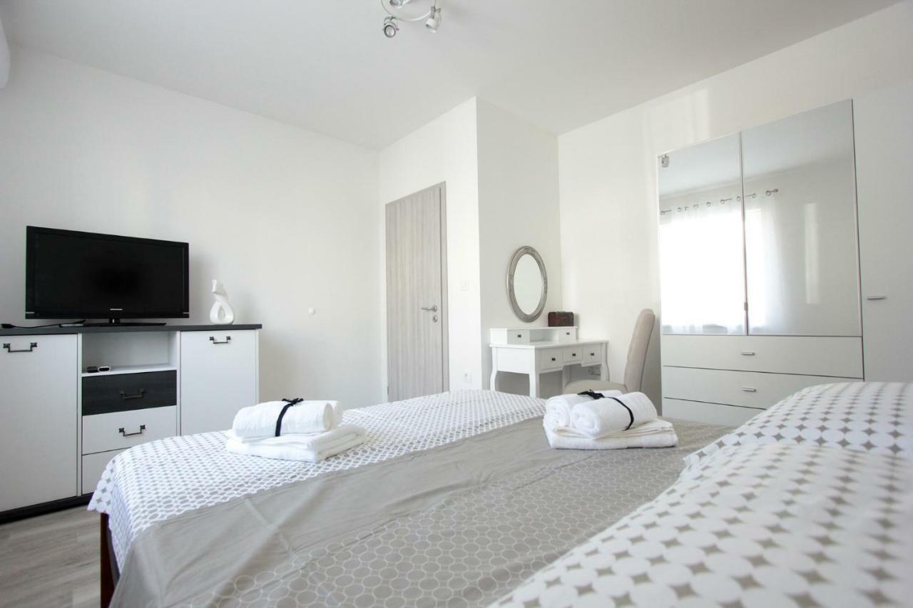 Apartment Dea Stobreč Esterno foto